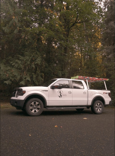 Siren Electric service truck parked in Bremerton, WA